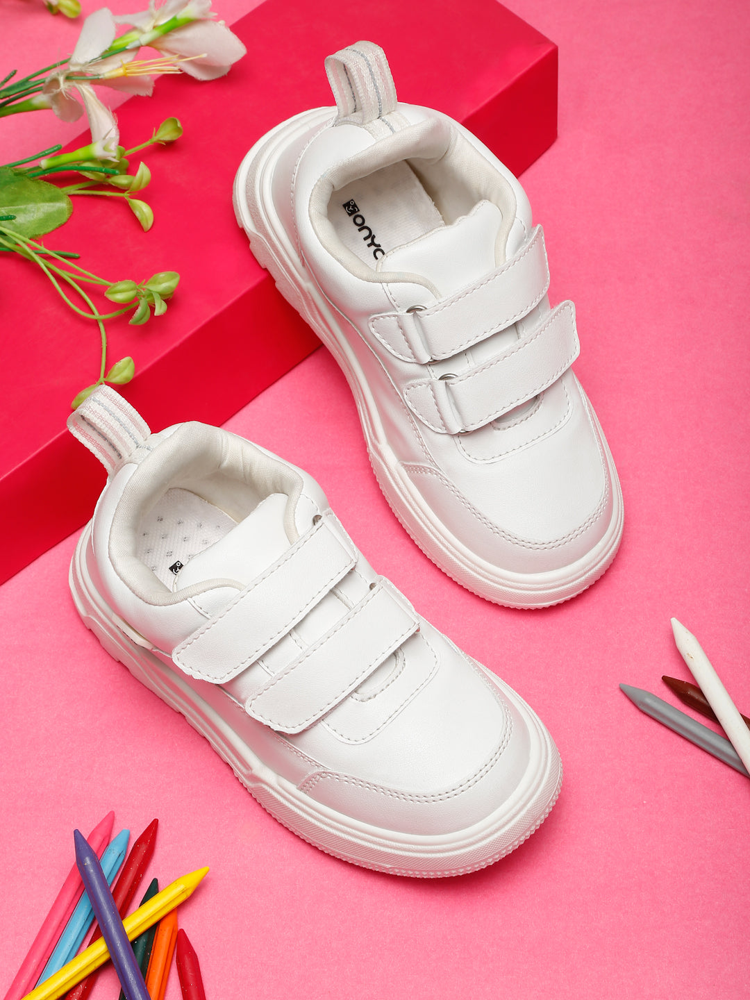 SuperKool Comfortable & LightWeight Lace-Free Sneakers - White (Unisex)