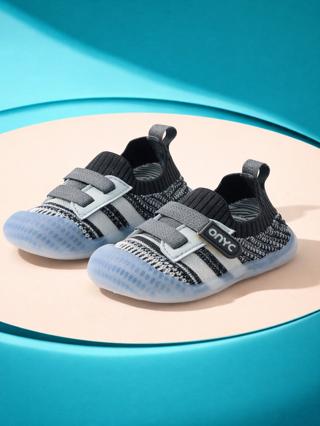 Smooth Toddlers' First Step Shoes - Black (Unisex)